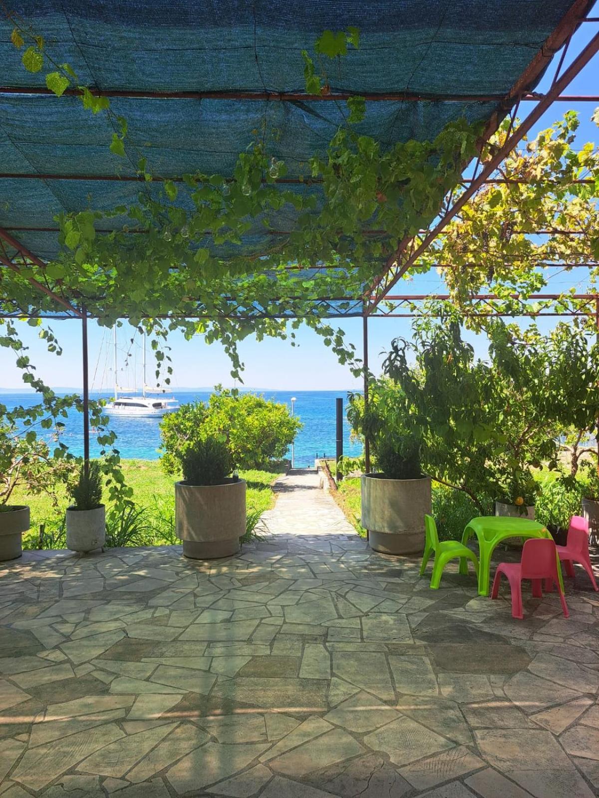 Apartment Maris Podstrana